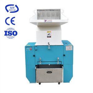 Granulatormaskin for plastskrap